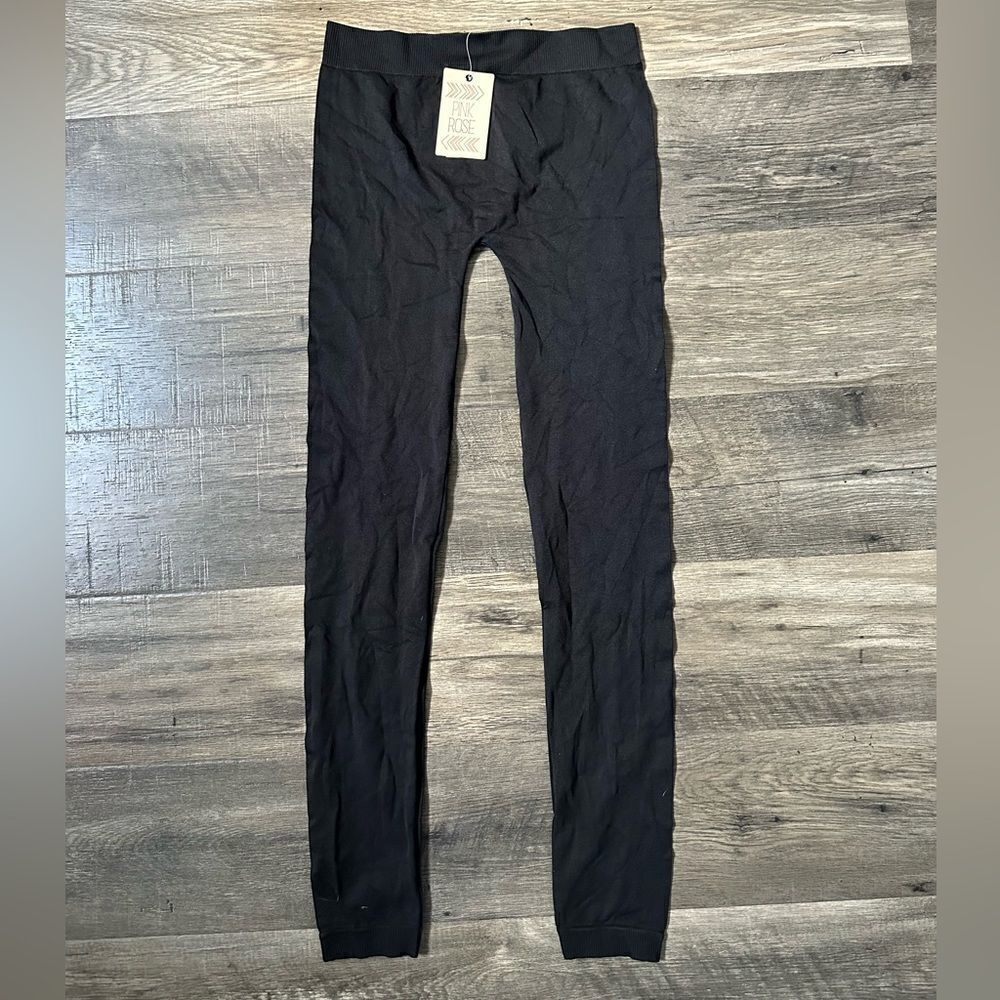 NEW WITH TAGS WOMENS LEGGINGS SIZE XL